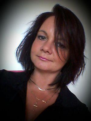 e957967733dd464's profile picture. 