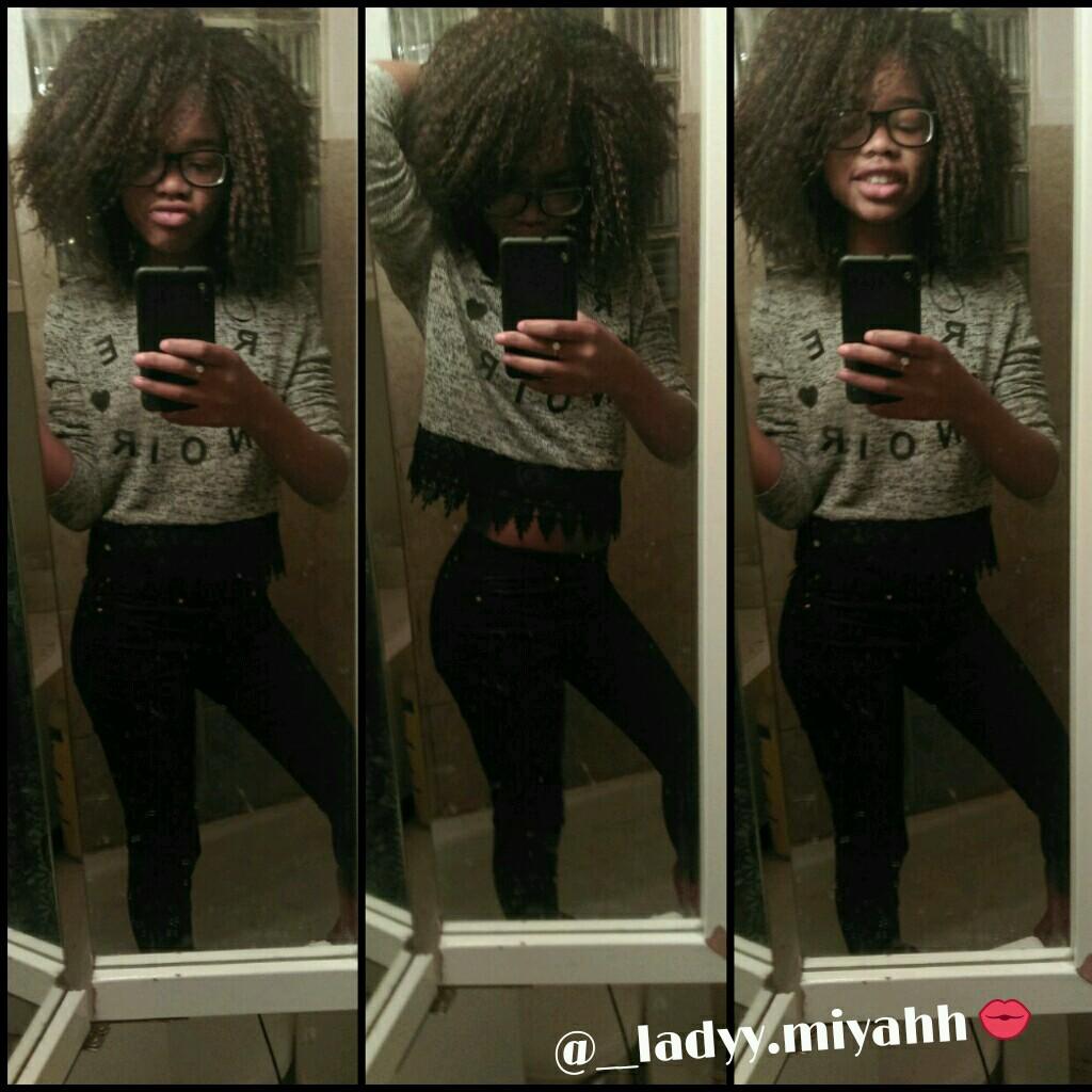 Instagram @__ladyy.miyahh
Glo Day'04.03.01. LifeTime Goal - Success  & To Be A Fashion Designer. Cheerleading Forever  Best Friend Is Amyia