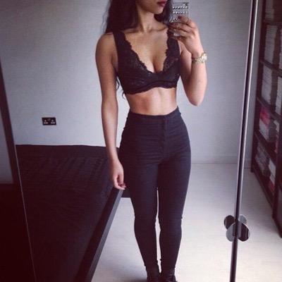 Compte crée le 17/02/15. Depart: 17/03/15, 1m62, 61,5kg. Objectif: 53,5kg avec un ventre plat #TheWeightProject 61,5 60,5 [59,5] 58,5 57,5 56,5 55,5 54,5 53,5