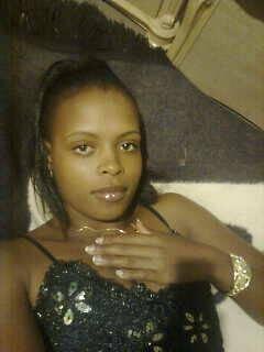 lrain_lirah's profile picture. Fm kind