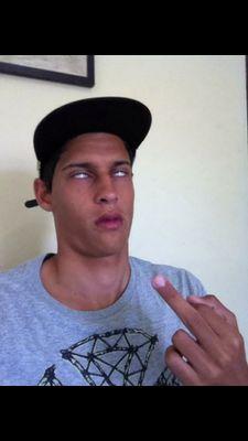 Never gipe up, bro!