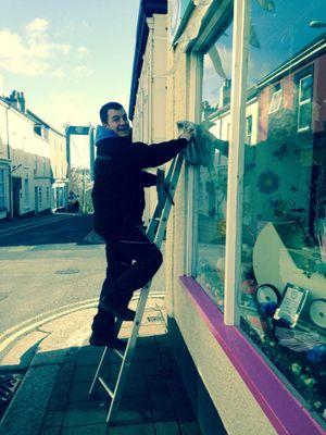 WAVESCleaning's profile picture. Waves Window Cleaning offer both domestic and commercial window cleaning throughout Cornwall and Devon. Our services are professional and reliable.