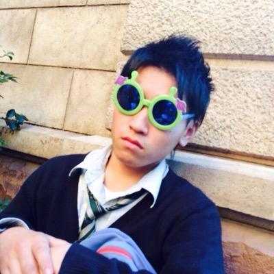 色んな創作メイン( ‘-^ )bこいつうるせえ！てなったらフォローボタンで太鼓の達人してね( ‘-^ )b何度でもリムれるドン！！
