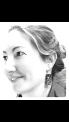 Karine_Deb's profile picture. 