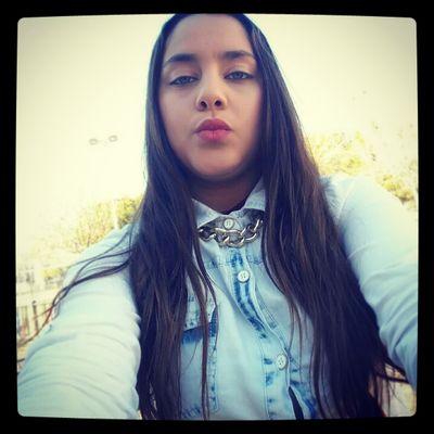 aroaguillen98's profile picture. no confiies en nadie recuerda que el diablo tambien fue ángel ...