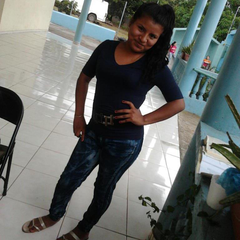 LOVe Dance ...Enamora de dios por sus bendiciones .Estudiante de licenciatura en administracion de empresas ...lizbeth2094@hotmail.com