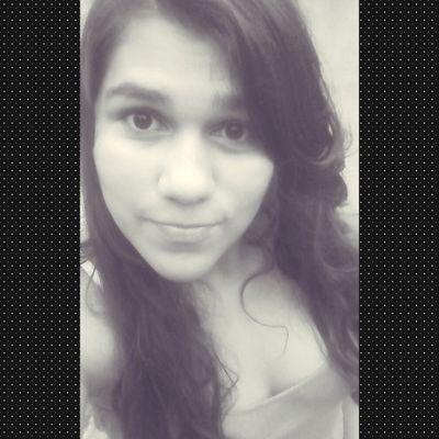 -ainda sou o mesmo bobo apaixonado e se eu estou errado ñ quero nem saber ❤