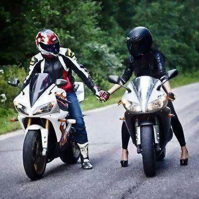 Propablyme's profile picture. I love drawing,writing,singing(mostly in the shower). My dreams are to travel the world and live life as it is. I LOVE NIRVANA AND FOO FIGHTERS.