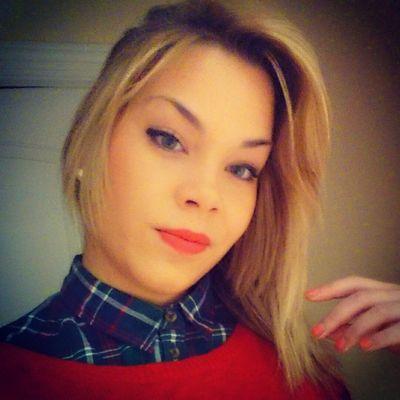 Hannaah23's profile picture. #makeup-peluqueria/* STAY STRONG*