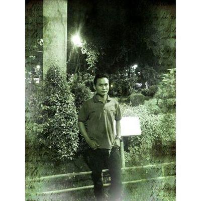 Jangan Buang Waktumu Untuk Memikirkan Dia Yang Tak Menghargaimu,Meskipun kamu Cinta,,,Waktu Dan Dirimu Jauh Lebih Berharga