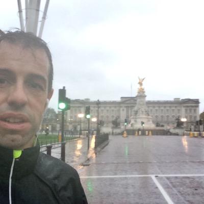Filòleg i professor, dedicat a l’educació, català, botiguer, corredor i culer... https://t.co/Vl0E9FOMyx