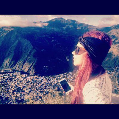 Comunicadora Social Periodista - Trabajó Teatro Astor Plaza - Colombiana de Televisión - Claro Televisión... Actualmente productora de invitados Bravíssimo
