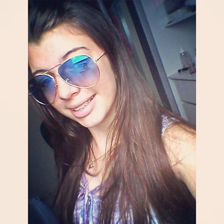 Guiada, iluminada e protegida pela força de Deus !  ✌ Ista: sibelly_vp                                        (Fã De Xarfudaria !  )