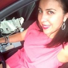 Aficionada a la moda. Profesora de fitness y guía de la buena alimentación.