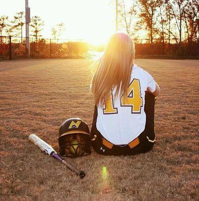 pitcher-- 2nd base / 16 / I play for Him. ♡