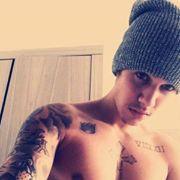 Frases de Impossible y Danger.Si os gusta Please follow me3 Créditos a @ItsGoBieber,por traducir Danger y Dager's Back y hacer la novela Impossible.