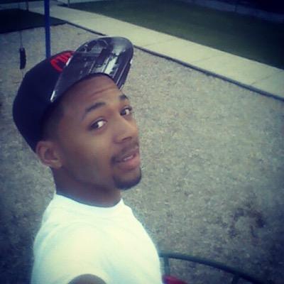hey I'm layed back and smoke can say much else #grindinghardgetmakemoney