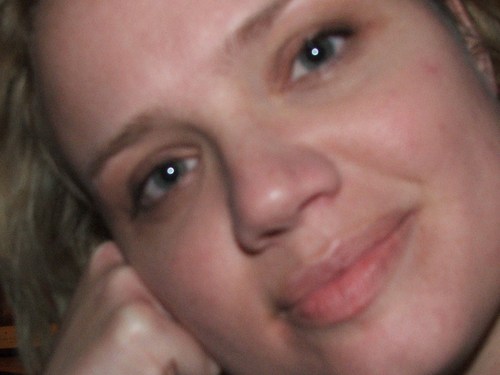 29 year old beautiful woman who was once 265 lbs. So hmmm I;m kinda just getting out and socializing and enjoying new friends and experiences