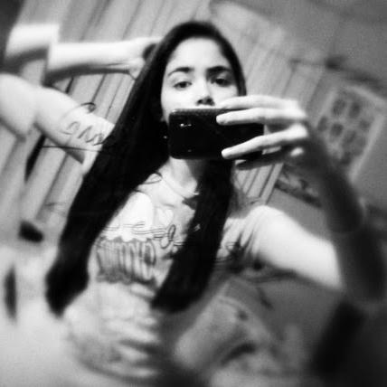 Me gusta leer y escribir asi que sigueme Wattpad: GabeOjeda97