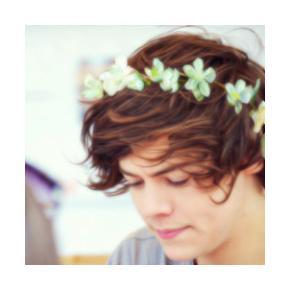 siga @dmfollowthelp pls- ela sdv *-*