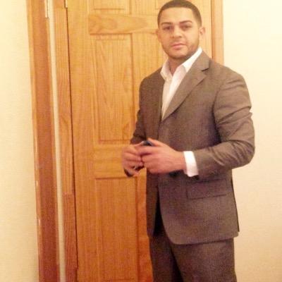 I'm Aneudi, I enjoy the good life. I've always work hard. I worked in the Food & Beverage industry and I also been working online for nearly two years.