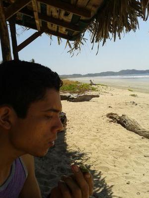 Origen : Nicaragua!.Creo en la Democracia. No a las dictaduras, no a las reelecciones Indefinidas!!