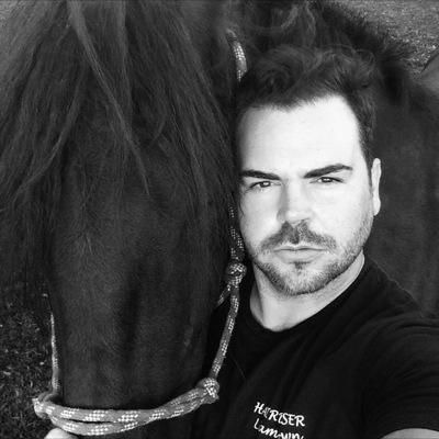 Homehairliam's profile picture. salon owner (hair by liam) hair genius, hair extension tech' bookings 01462434848