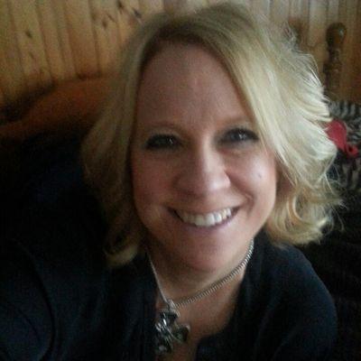 DCS teacher for 26 years..  Life-long Delaware resident .. Alum of Conger, Boardman, Carlisle,  WILLIS, Hayes,  and THE Ohio State University..Mom & Gramomma