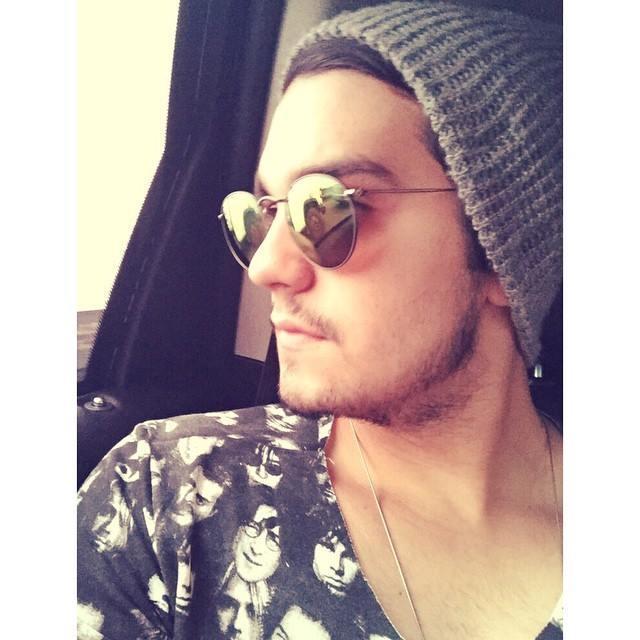 '' Não tenho medo que tudo vire dúvida, porque você sempre será a minha certeza! '' (@luansantana) s2 Melhor abraço: 07/09/2012!