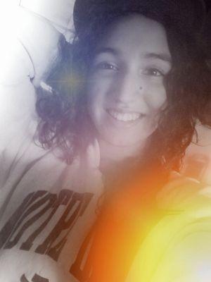 Hola. tengo 14 años I Love reggea y el hip hop :p ♡♥♡ !agricultura rasta planta perfecta!