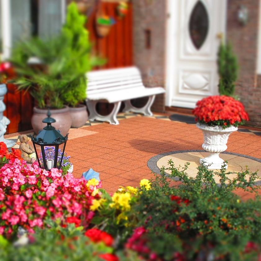 cozypatio's profile picture. Inspiration for your outdoor patio, yard or garden.
