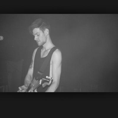 Like a thief, he comes in the night. /OC-Ravenclaw-MultiRp-Guitarist/