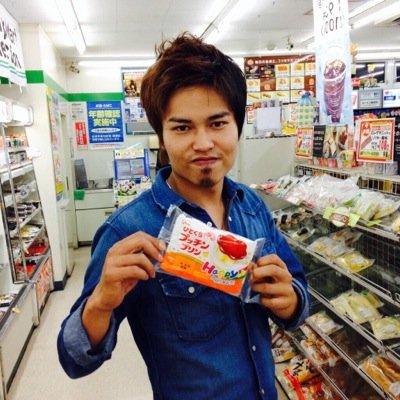 中垢というものです。 趣味はゲームと、…あと面白い記事を読むことです…。時たまにしか動きませんが…話してくれると助かります…。