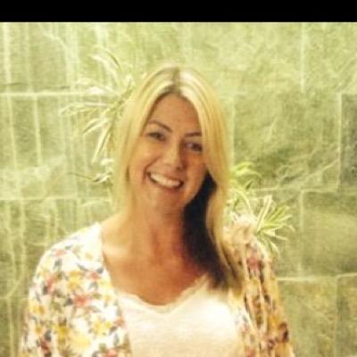 Lesley72x's profile picture. 