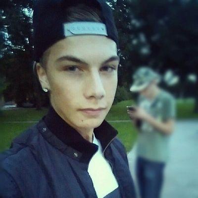 Yoelx_'s profile picture. 