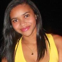 “Antes de falar, ouça. Antes de agir, pense. Antes de criticar, conheça. E antes de desistir, tente”