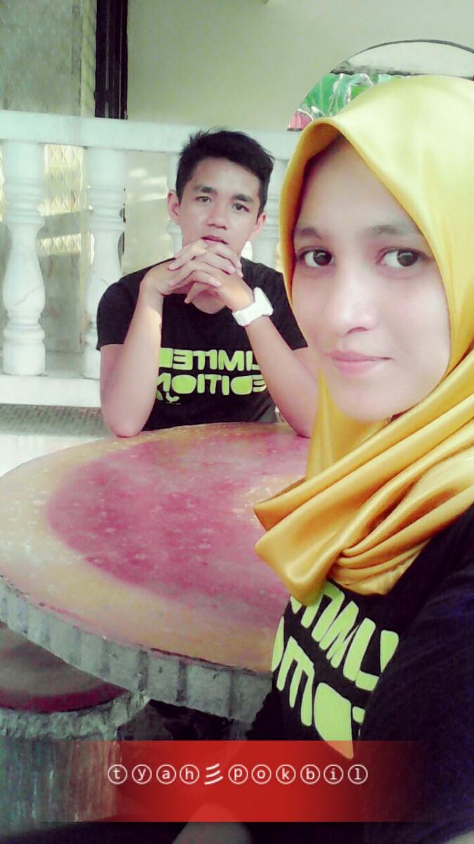 ♥ Kalau Aku Benci Dah Lama Aku Pergi ♥ Tapi Masalahnya Aku Sayang ♥ Sebab Tu Aku Masih Bersabar ♥ Sabar Menyayangimu ♥
#Mohd.Nabil.Iqbal.Bin.Yusoff