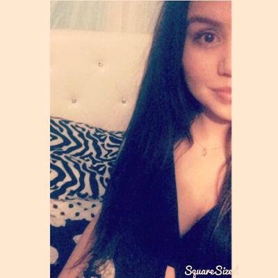 Skylaramberlee's profile picture. •Canadian Follow me! :)