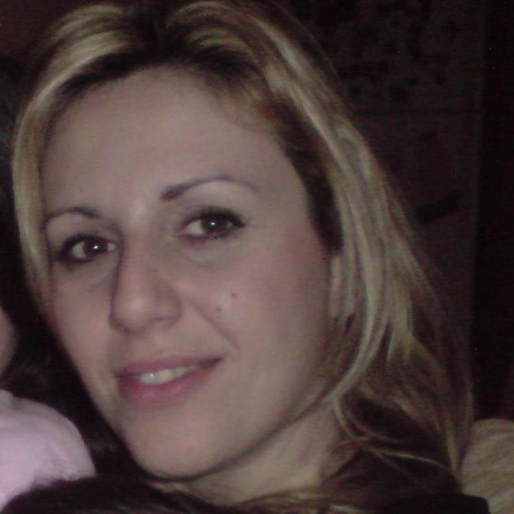 mouxma's profile picture. 