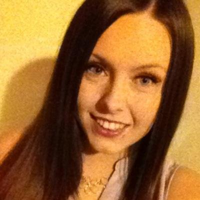 daniellegall24's profile picture. 