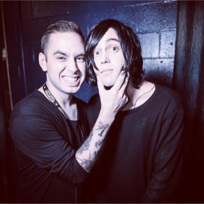 Ultimas noticias, letras, fotos, curiosidades, e tudo que rola no mundo Screamo e em outros subgêneros atualizado por fãs Brasileiros!