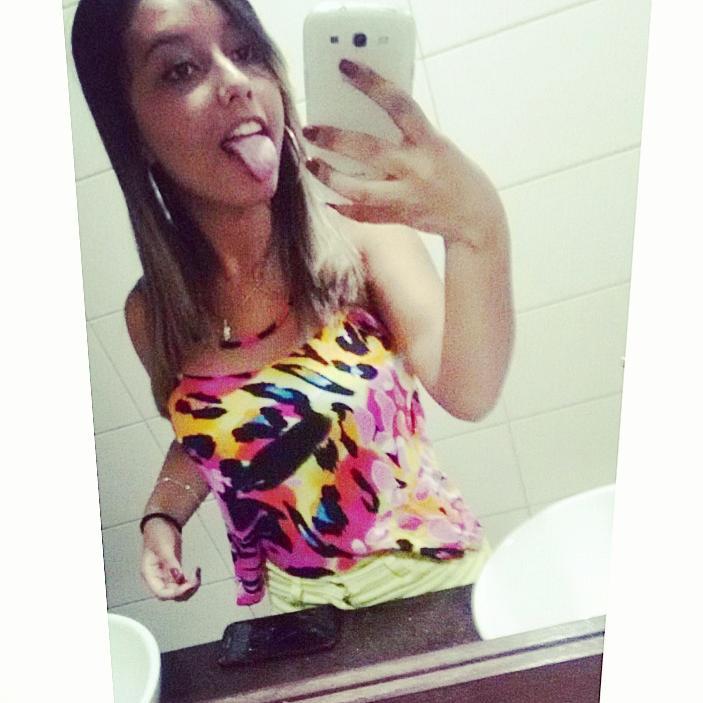 Insta: laaoliveira__