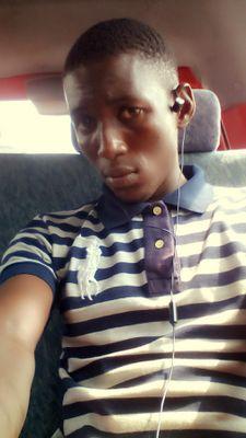 toun_thompson's profile picture. 