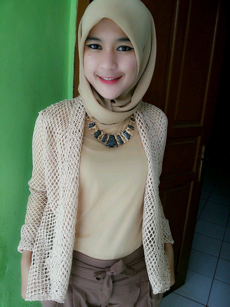 aditya rahma 17.07.15 :* 3