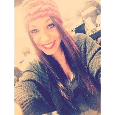 De tantas veces que te caes aprendes a levantarte. Con una sonrisa siempre :)