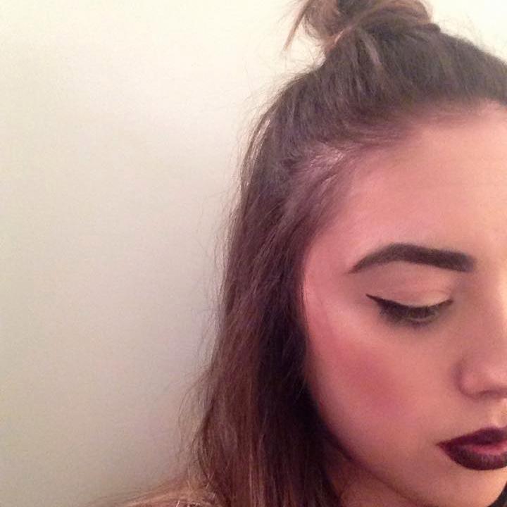 22 year old fashion arts student. fashion, fitness, beauty, criminal minds and chipotle. life is better with a slice of sarcasm xoxo  instagram: thisisnicole
