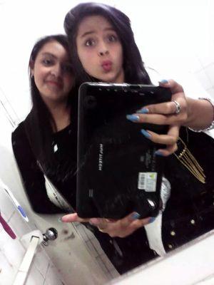 alejsfucsia's profile picture. 