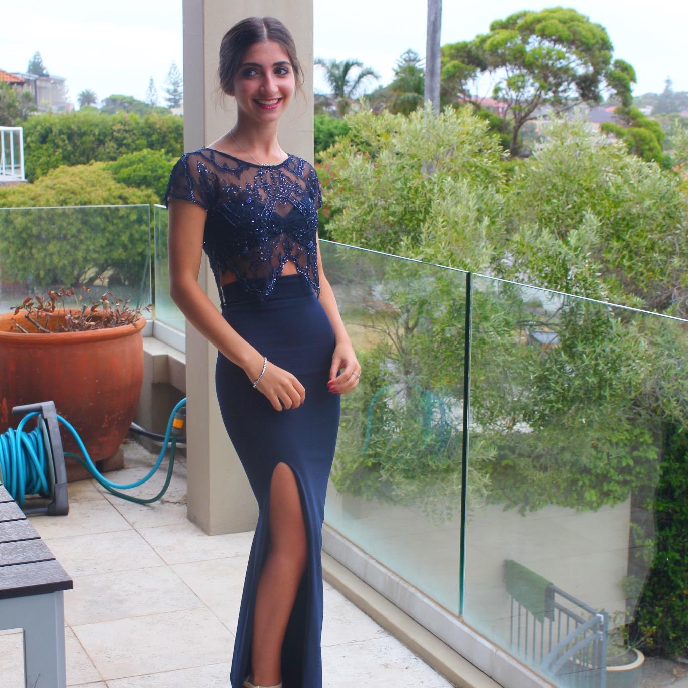 isabella_yazbek's profile picture. 