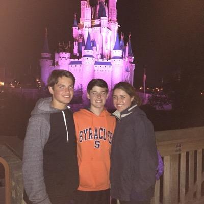 winginit17's profile picture. 