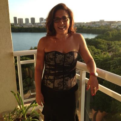 emoreira13's profile picture. 